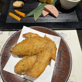 秋田比内や 大館本店