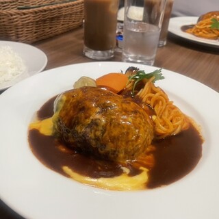 洋食コノヨシ 清田区北野店