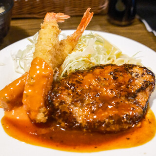 洋食バル ウルトラ