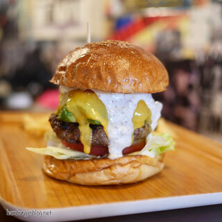 Nick&Renée 豊中本店