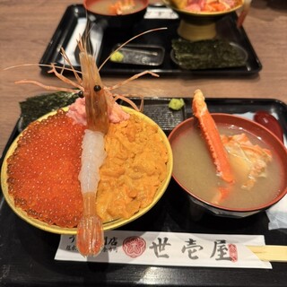 うに専門店 世壱屋 函館朝市店
