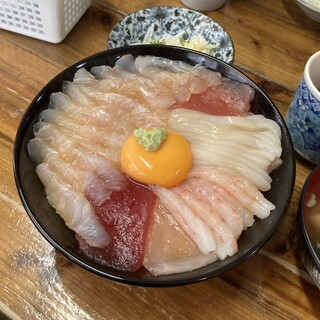 みなと食堂
