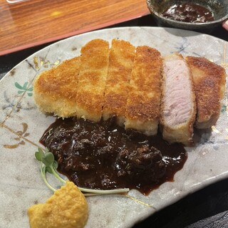 焼とんかつ たいら