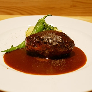 洋食 おがた